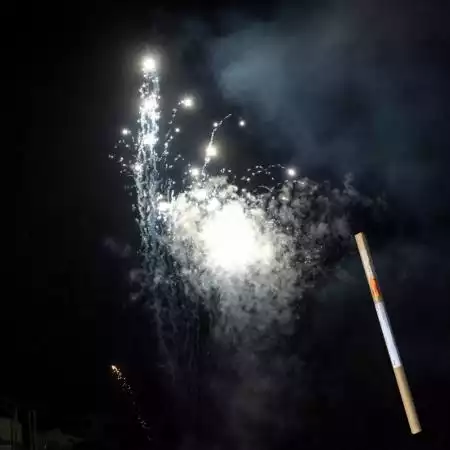 Chandelle romaine 8 coups pot à feu blanc